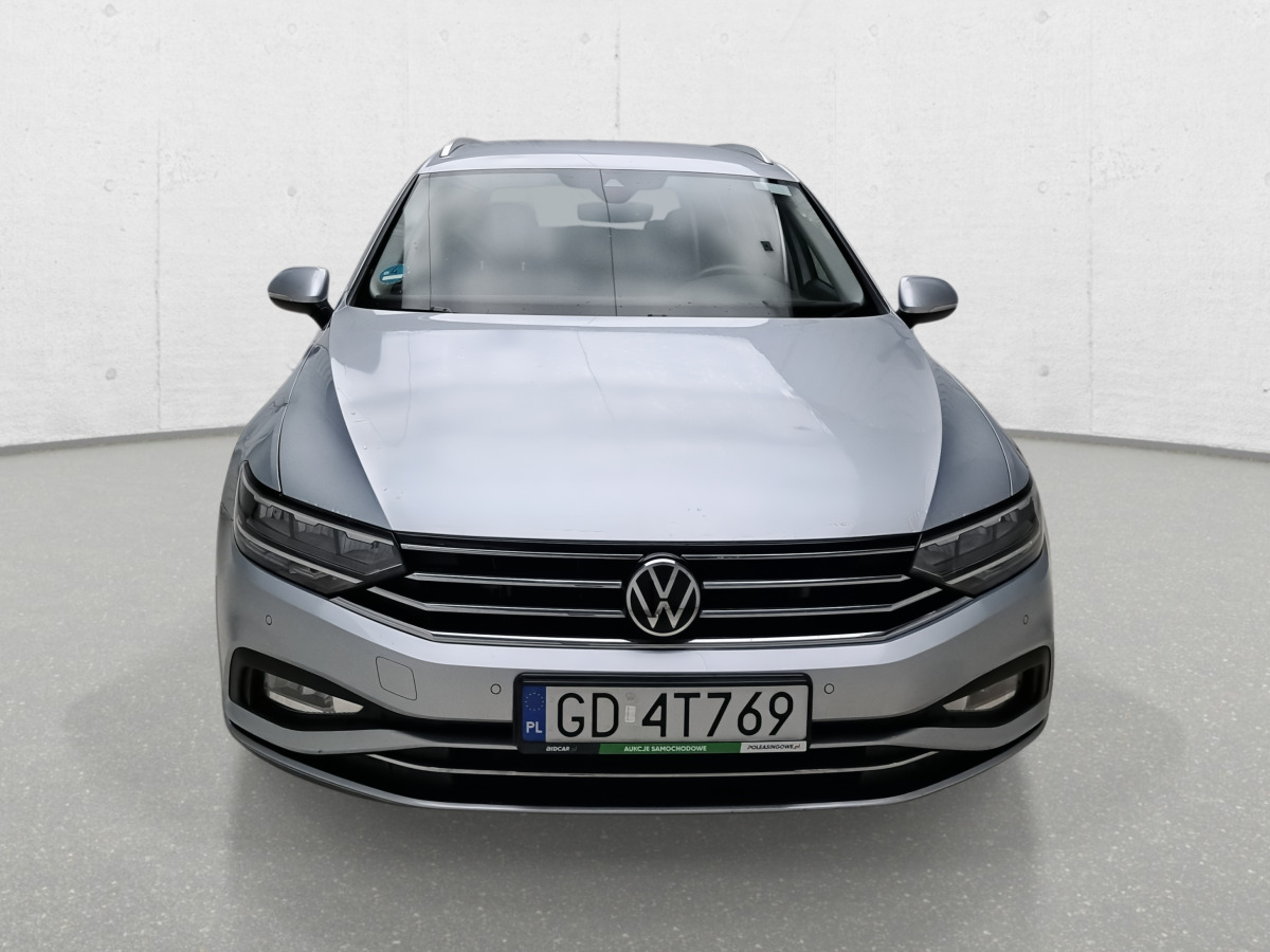 VOLKSWAGEN PASSAT KOMBI - Automobil: slika 3 VOLKSWAGEN PASSAT KOMBI - Automobil: slika 3