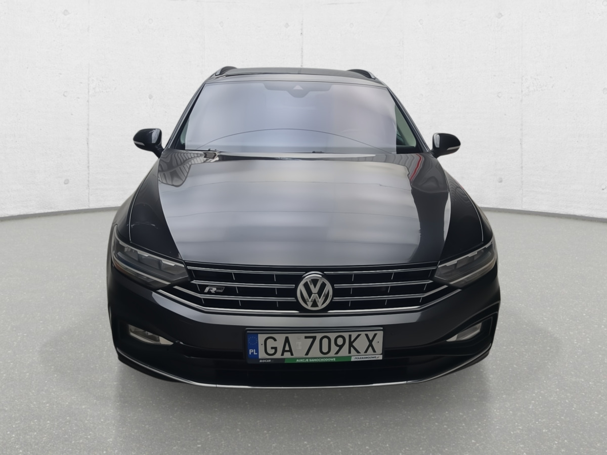 VOLKSWAGEN PASSAT KOMBI - Automobil: slika 3 VOLKSWAGEN PASSAT KOMBI - Automobil: slika 3