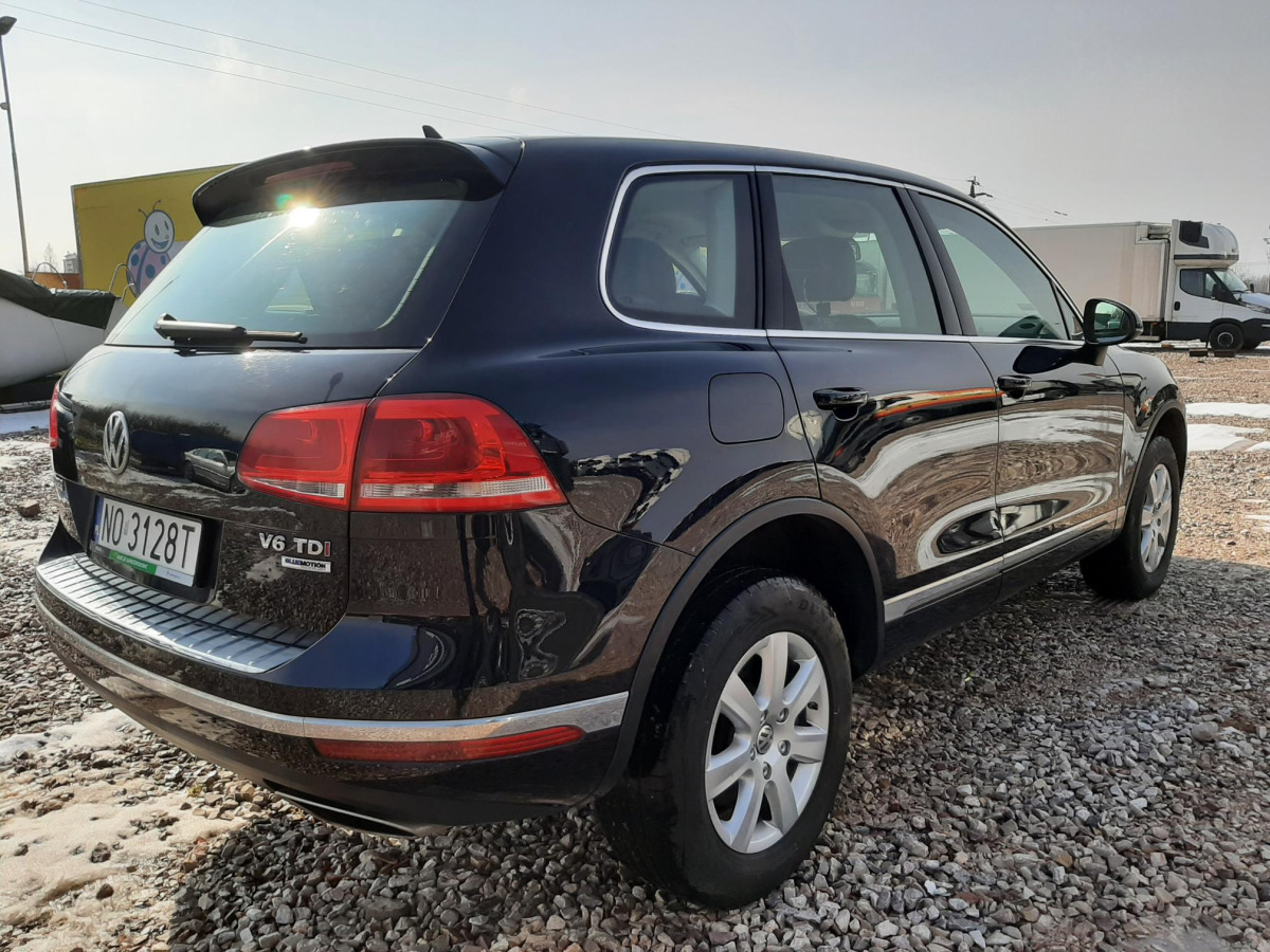 VOLKSWAGEN TOUAREG SUV - SUVSUV: slika 4 VOLKSWAGEN TOUAREG SUV - SUVSUV: slika 4