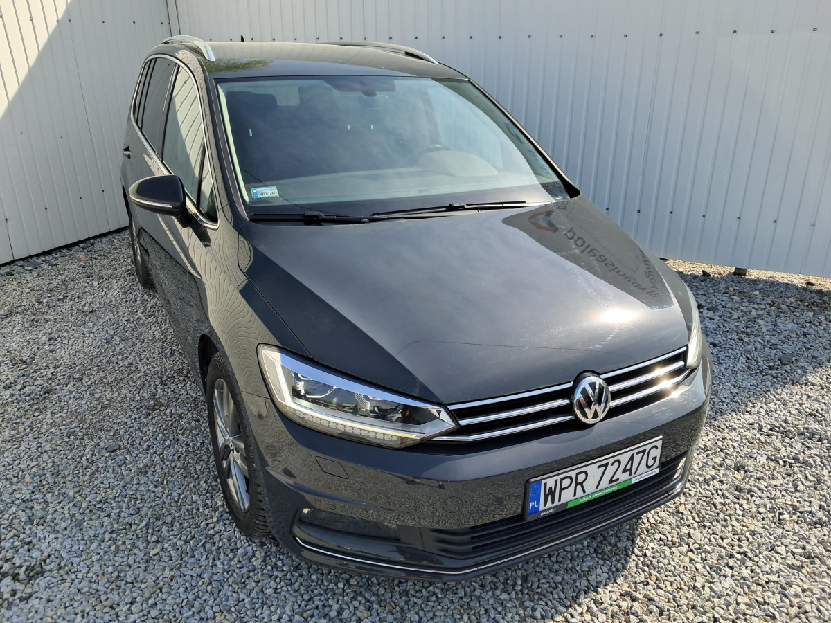 VOLKSWAGEN TOURAN MINIVAN - Automobil: slika 1 VOLKSWAGEN TOURAN MINIVAN - Automobil: slika 1