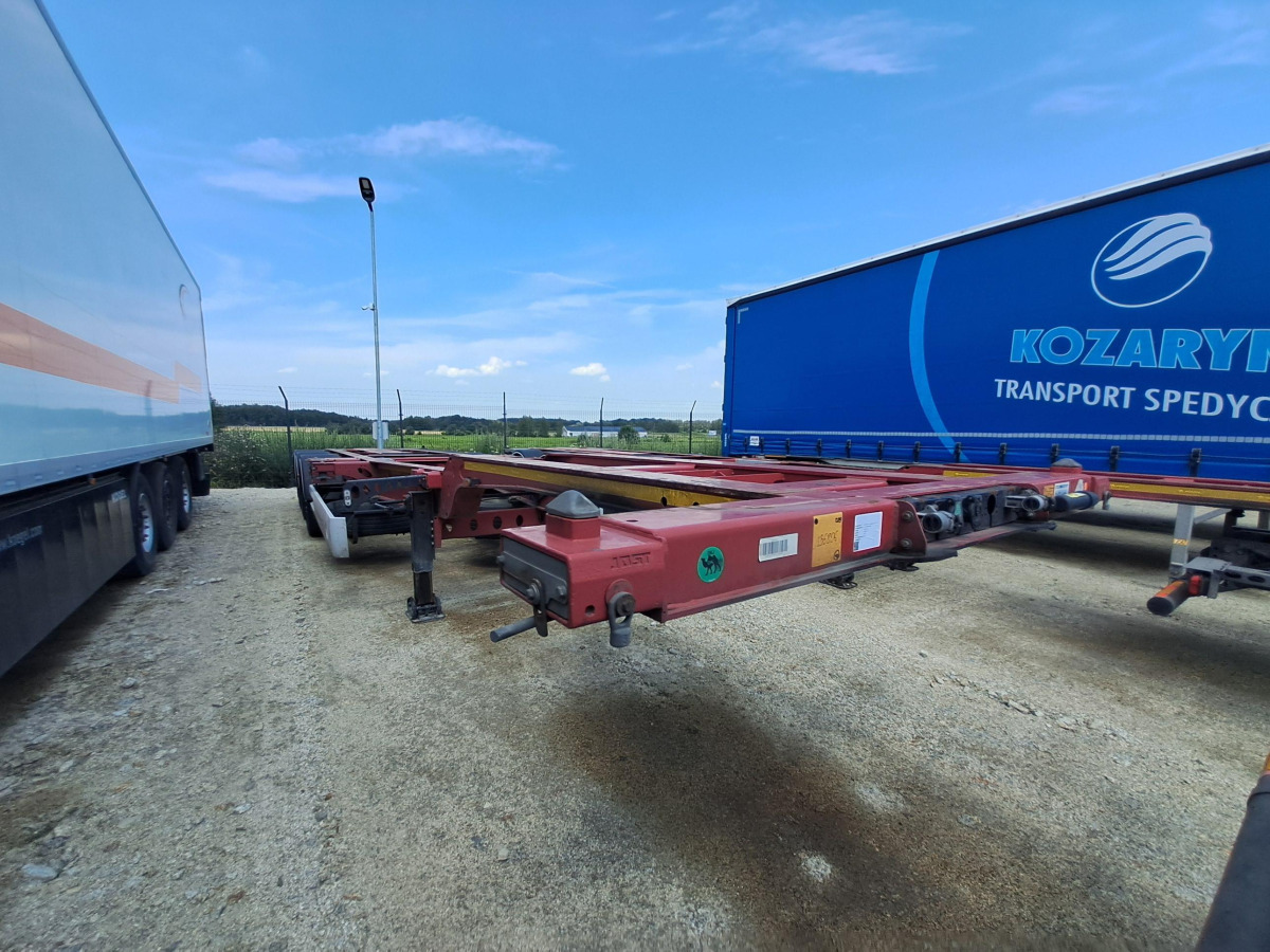 WIELTON NS3P POD KONTENERY - Prikolica za prevoz kontejnera/ Prikolica sa promenjivim sandukom: slika 1 WIELTON NS3P POD KONTENERY - Prikolica za prevoz kontejnera/ Prikolica sa promenjivim sandukom: slika 1