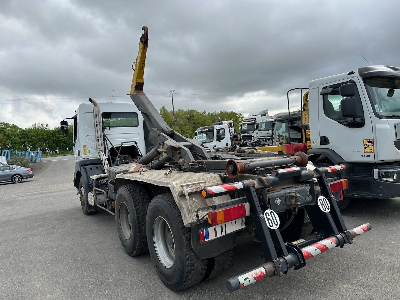 RENAULT KERAX 370 DCI - Kamion sa hidrauličnom kukom: slika 3 RENAULT KERAX 370 DCI - Kamion sa hidrauličnom kukom: slika 3