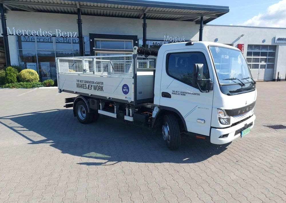 FUSO eCanter 4C15 Wywrotka Selektywna zbiórka - Kamion za smeće: slika 2 FUSO eCanter 4C15 Wywrotka Selektywna zbiórka - Kamion za smeće: slika 2