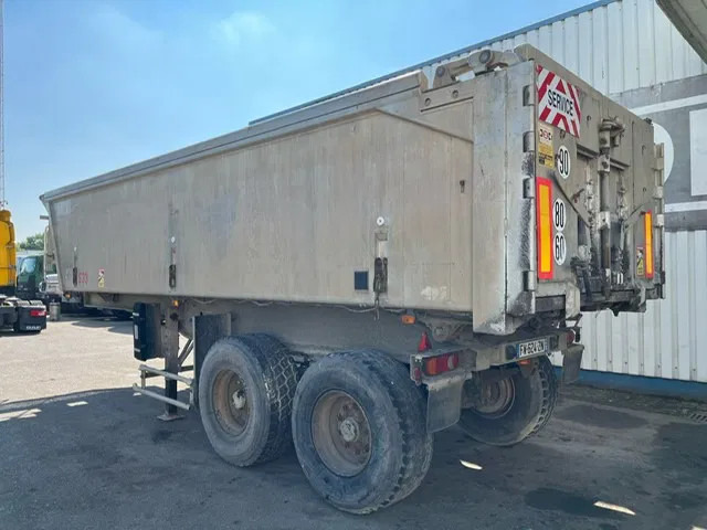 Benalu 2 Axle Alu Tipper , Spring Suspension , Drum Brakes - Poluprikolica istovarivača: slika 2 Benalu 2 Axle Alu Tipper , Spring Suspension , Drum Brakes - Poluprikolica istovarivača: slika 2