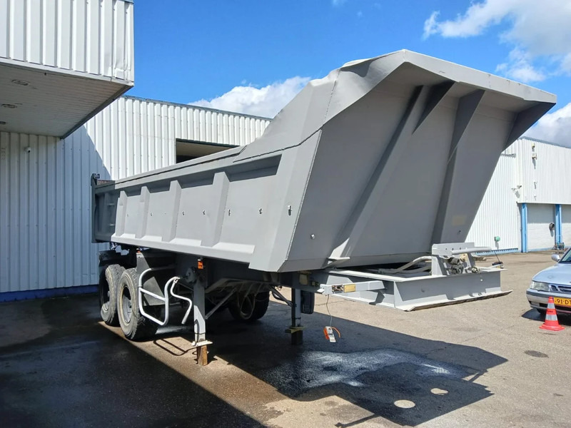 CIF 2 Axle Steel Tipper , Spring Suspension , Drum Brakes - Poluprikolica istovarivača: slika 4 CIF 2 Axle Steel Tipper , Spring Suspension , Drum Brakes - Poluprikolica istovarivača: slika 4