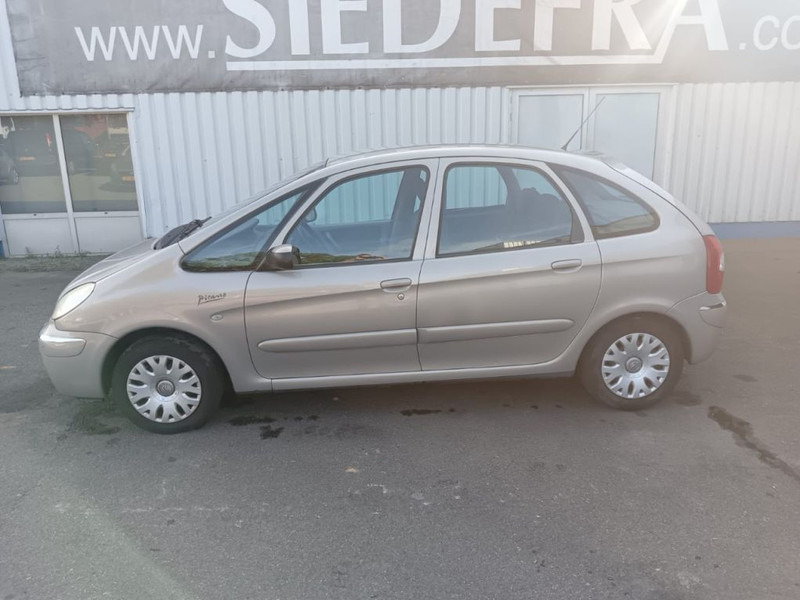 Citroën Xsara Picasso 1.8i - 16V , Airco - Automobil: slika 2 Citroën Xsara Picasso 1.8i - 16V , Airco - Automobil: slika 2