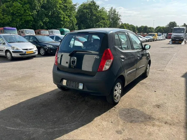 Hyundai i10 ,1.1 , 5 doors , Belgium Regestration - Hečbek: slika 3 Hyundai i10 ,1.1 , 5 doors , Belgium Regestration - Hečbek: slika 3