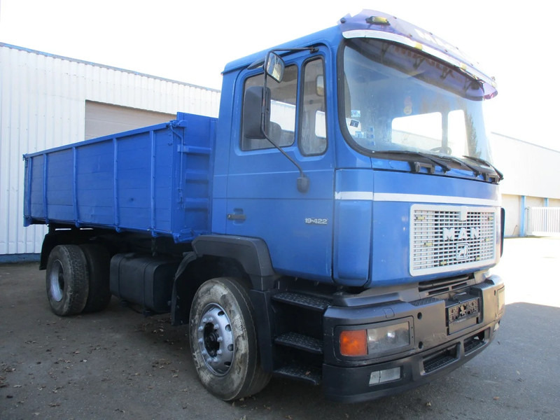 MAN 19.422 , Manual , 3 way tipper , Spring suspension - Istovarivač: slika 4 MAN 19.422 , Manual , 3 way tipper , Spring suspension - Istovarivač: slika 4