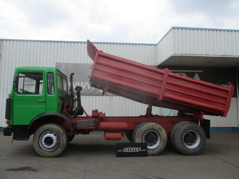 MAN 26.280 , Manual , 6x4 , 3 Way Tipper , Spring suspension - Istovarivač: slika 2 MAN 26.280 , Manual , 6x4 , 3 Way Tipper , Spring suspension - Istovarivač: slika 2