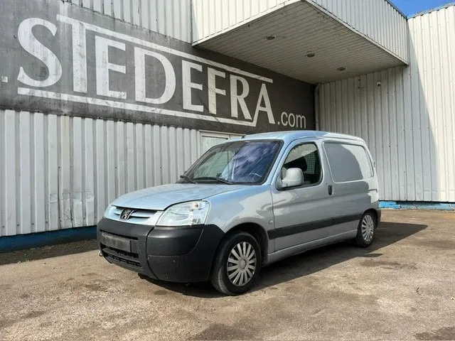 Peugeot Partner 1.9 D , Airco , Belgium Regestration - Mali kombi: slika 1 Peugeot Partner 1.9 D , Airco , Belgium Regestration - Mali kombi: slika 1