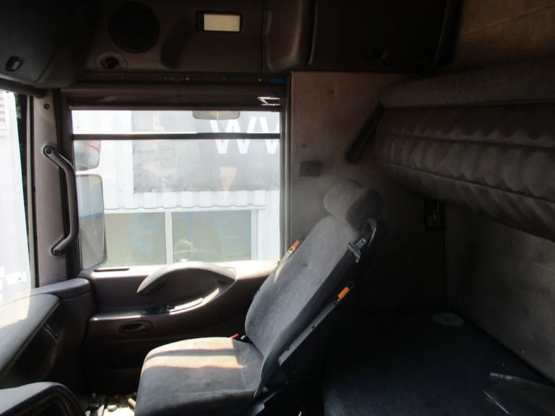 Istovarivač Renault Magnum AE 385 Magnum AE 385 , Manual , 6x4 , 3 Way Tipper , Spring suspension: slika 13