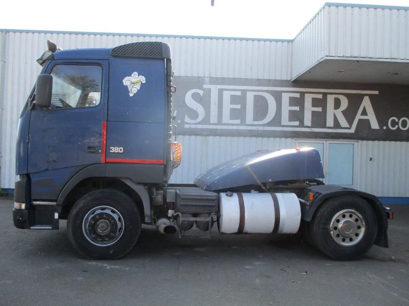 Volvo FH 12 380, Manual , Airco - Tegljač: slika 2 Volvo FH 12 380, Manual , Airco - Tegljač: slika 2