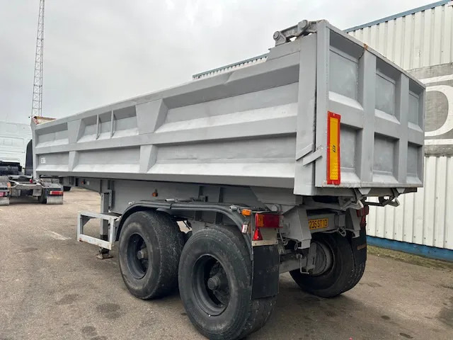 Trax 2 Axle Steel Tipper , Spring Suspension , Drum Brakes - Poluprikolica istovarivača: slika 5 Trax 2 Axle Steel Tipper , Spring Suspension , Drum Brakes - Poluprikolica istovarivača: slika 5
