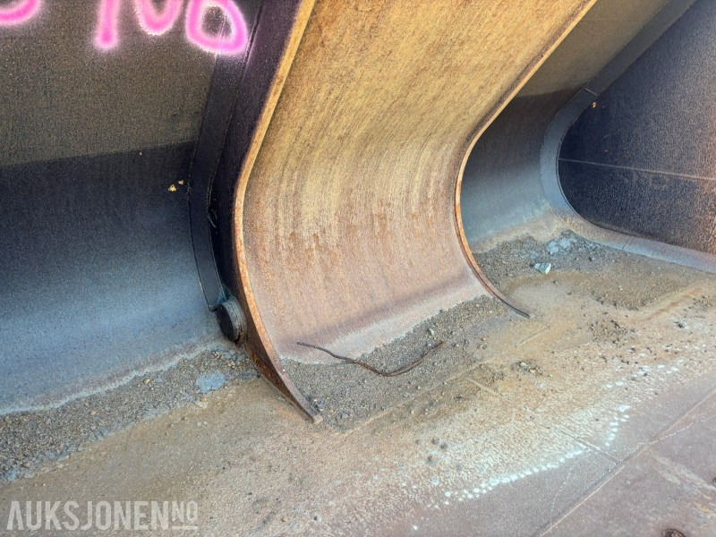 11 m^3 CAT G4000 / VT Skuffe til CAT 980K - Utovarivač točkaš: slika 5 11 m^3 CAT G4000 / VT Skuffe til CAT 980K - Utovarivač točkaš: slika 5