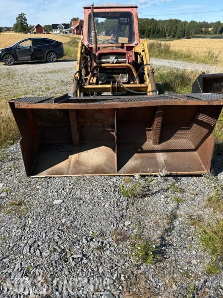 1976 Massey Ferguson 165 - MVA FRI - Traktor: slika 2 1976 Massey Ferguson 165 - MVA FRI - Traktor: slika 2