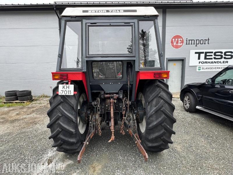 1984 Zetor 7045 traktor - Traktor: slika 4 1984 Zetor 7045 traktor - Traktor: slika 4
