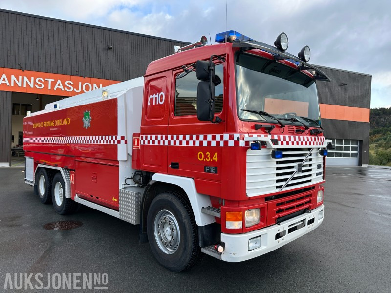 1988 Volvo F12 Brannbil / Tankbil - Motorredskap - Vatrogasni kamion: slika 2 1988 Volvo F12 Brannbil / Tankbil - Motorredskap - Vatrogasni kamion: slika 2