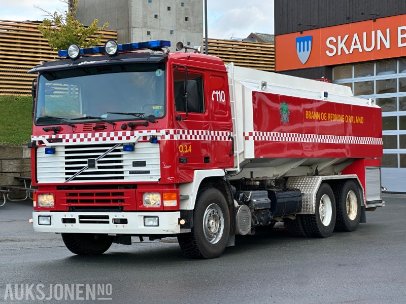 1988 Volvo F12 Brannbil / Tankbil - Motorredskap - Vatrogasni kamion: slika 1 1988 Volvo F12 Brannbil / Tankbil - Motorredskap - Vatrogasni kamion: slika 1