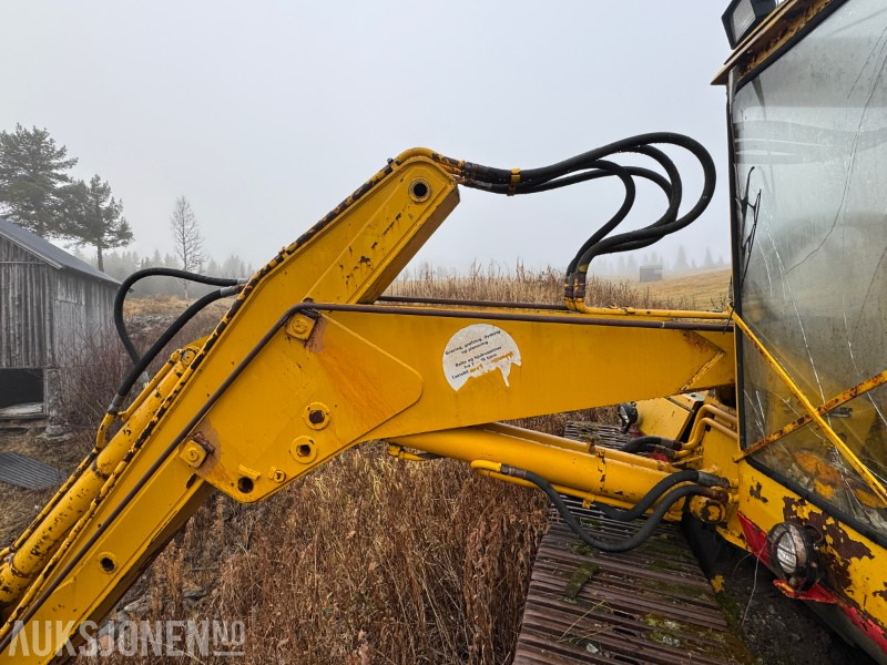 1994 Massey Ferguson 16 tonn gravemaskin - Bager: slika 3 1994 Massey Ferguson 16 tonn gravemaskin - Bager: slika 3