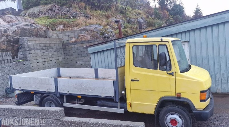 1994 Mercedes-Benz vario 611D lav km stand 9000km med kran - Kamion sa tovarnim sandukom: slika 3 1994 Mercedes-Benz vario 611D lav km stand 9000km med kran - Kamion sa tovarnim sandukom: slika 3