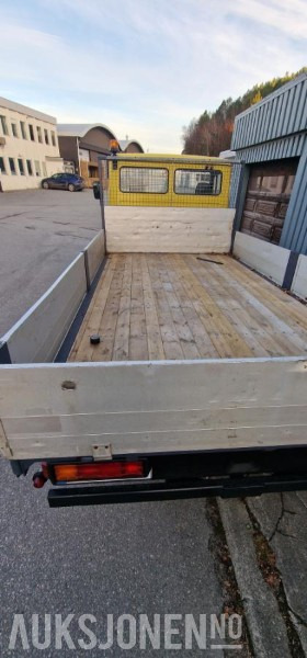 1994 Mercedes-Benz vario 611D lav km stand 9000km med kran - Kamion sa tovarnim sandukom: slika 5 1994 Mercedes-Benz vario 611D lav km stand 9000km med kran - Kamion sa tovarnim sandukom: slika 5