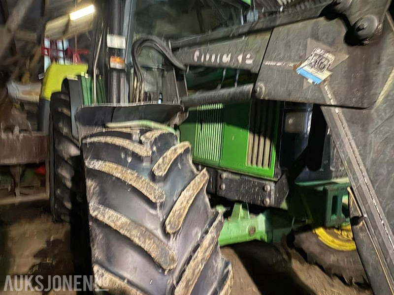 1997 John Deere 6300 med frontlaster - Traktor: slika 4 1997 John Deere 6300 med frontlaster - Traktor: slika 4