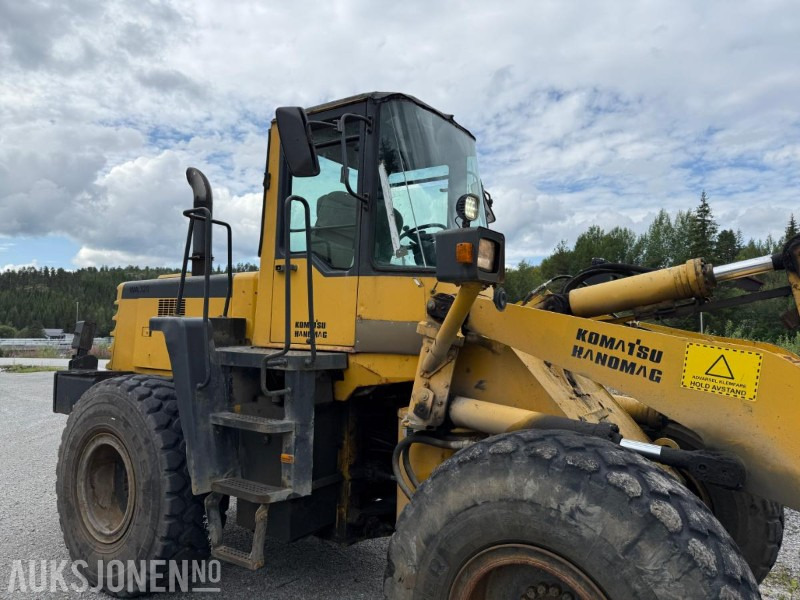 1997 Komatsu WA320-3H hjullaster - Utovarivač točkaš: slika 5 1997 Komatsu WA320-3H hjullaster - Utovarivač točkaš: slika 5