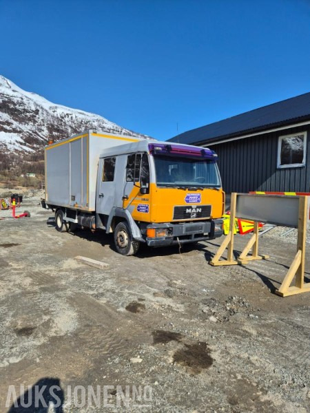 1997 MAN 10.224 LC Mannskapsbil med bakløft - 344980KM - Kamion sa zatvorenim sandukom: slika 1 1997 MAN 10.224 LC Mannskapsbil med bakløft - 344980KM - Kamion sa zatvorenim sandukom: slika 1