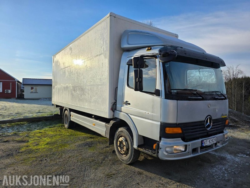 2001 Mercedes-Benz 817L/42 ATEGO SKAPBIL 36m³ MED LASTELEM - Kamion sa zatvorenim sandukom: slika 3 2001 Mercedes-Benz 817L/42 ATEGO SKAPBIL 36m³ MED LASTELEM - Kamion sa zatvorenim sandukom: slika 3
