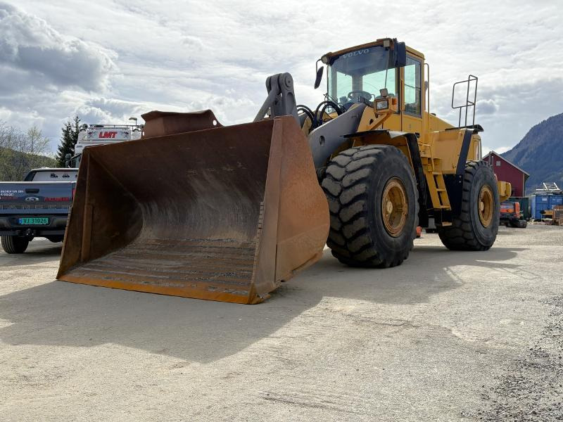 2002 Volvo L150E - 15 177 motortimer - leveres med ny sertifisering - Utovarivač točkaš: slika 1 2002 Volvo L150E - 15 177 motortimer - leveres med ny sertifisering - Utovarivač točkaš: slika 1