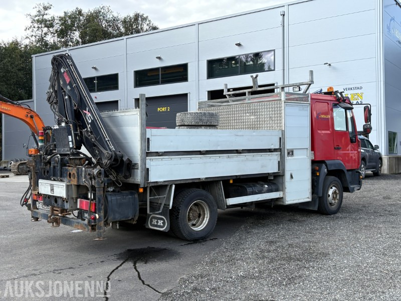 2003 MAN 12.225 LC kranbil / stolpebil / planbil med bakmontert kran - KUN 105 987 km!!! - Kamion sa dizalicom: slika 3 2003 MAN 12.225 LC kranbil / stolpebil / planbil med bakmontert kran - KUN 105 987 km!!! - Kamion sa dizalicom: slika 3