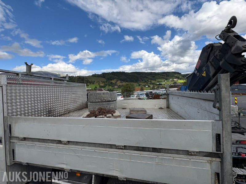 2003 MAN 12.225 LC kranbil / stolpebil / planbil med bakmontert kran - KUN 105 987 km!!! - Kamion sa dizalicom: slika 5 2003 MAN 12.225 LC kranbil / stolpebil / planbil med bakmontert kran - KUN 105 987 km!!! - Kamion sa dizalicom: slika 5