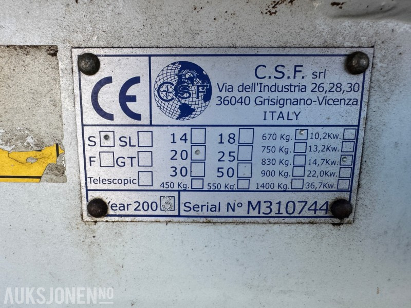 2003 MULTI S20D KOMPAKTLASTER MED PALLEGAFFEL OG SILOGRIP - Mini utovarivač: slika 5 2003 MULTI S20D KOMPAKTLASTER MED PALLEGAFFEL OG SILOGRIP - Mini utovarivač: slika 5