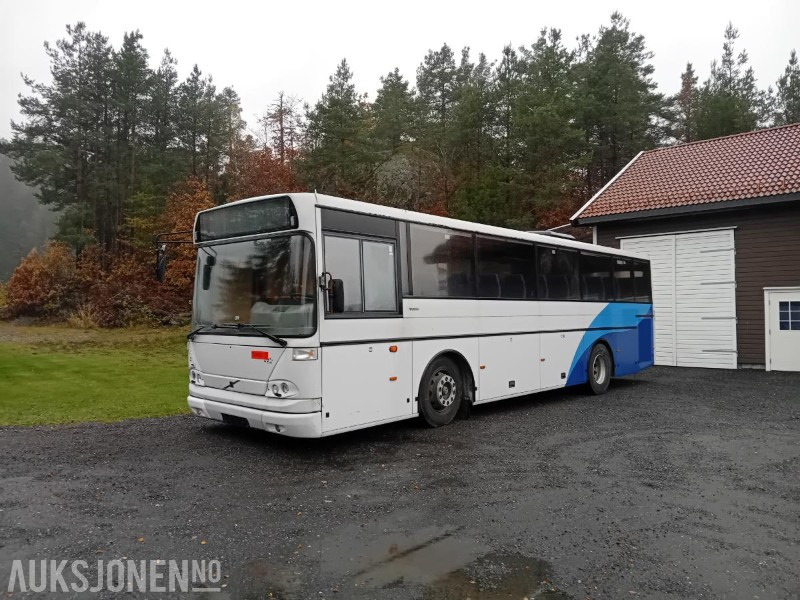 2003 Volvo B 7 R - 42 seter, 375600km - Prigradski autobus: slika 1 2003 Volvo B 7 R - 42 seter, 375600km - Prigradski autobus: slika 1