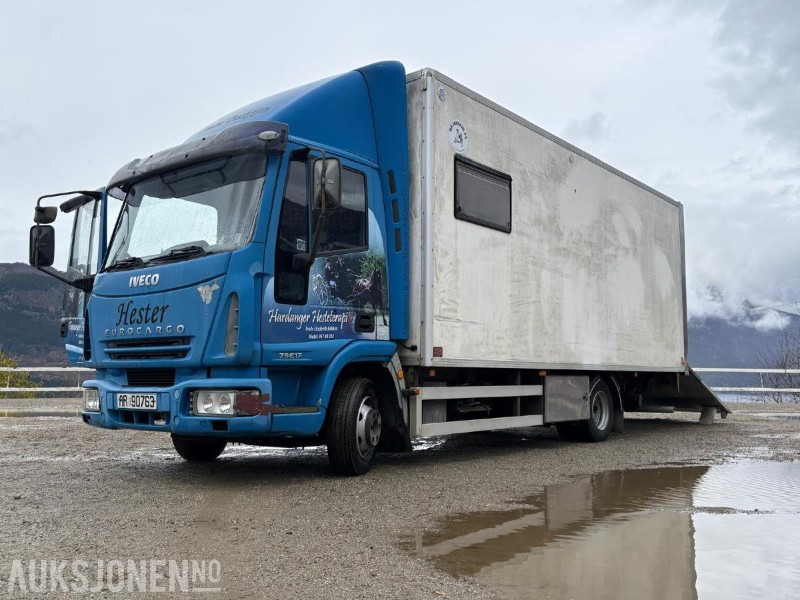2004 Iveco Eurocargo hestebil - Kamion za prevoz stoke: slika 1 2004 Iveco Eurocargo hestebil - Kamion za prevoz stoke: slika 1