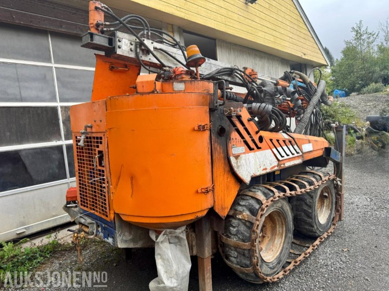 2005 Tamrock Commando 120 - Slagtimer: 5481 - Veliki kamon za bušenje: slika 4 2005 Tamrock Commando 120 - Slagtimer: 5481 - Veliki kamon za bušenje: slika 4