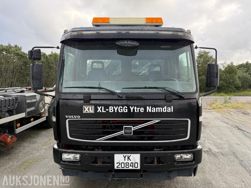 2005 VOLVO FL6H Kranbil med Fast Plan 267842 km Svingbare Lemmer - Kamion sa dizalicom: slika 2 2005 VOLVO FL6H Kranbil med Fast Plan 267842 km Svingbare Lemmer - Kamion sa dizalicom: slika 2
