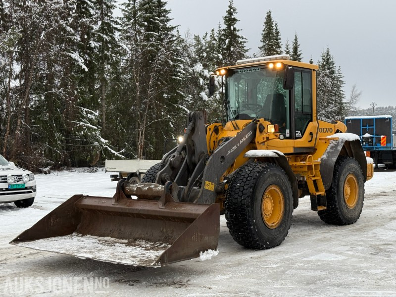 2007 Volvo L70F - Pusseskuffe - 9668t - Sentralsmøring - Utovarivač točkaš: slika 2 2007 Volvo L70F - Pusseskuffe - 9668t - Sentralsmøring - Utovarivač točkaš: slika 2