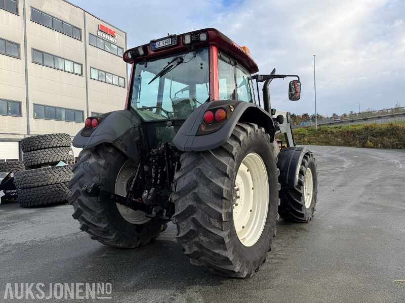 2008 Valtra T-180 Traktor med frontlaster / 1362 timer - Traktor: slika 4 2008 Valtra T-180 Traktor med frontlaster / 1362 timer - Traktor: slika 4
