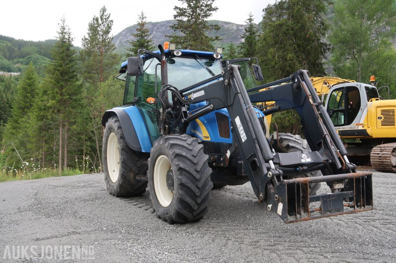 2009 New Holland T5060 Traktor / 8550 timer - Traktor: slika 5 2009 New Holland T5060 Traktor / 8550 timer - Traktor: slika 5
