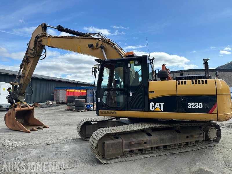 2010 CAT 323D GRAVEMASKIN - 14167 TIMER - Bager: slika 1 2010 CAT 323D GRAVEMASKIN - 14167 TIMER - Bager: slika 1