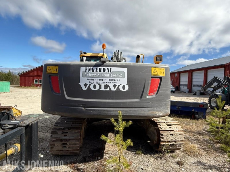 2010 Volvo EC210CL gravemaskin med tiltrotator og 2 skuffer. - Bager: slika 4 2010 Volvo EC210CL gravemaskin med tiltrotator og 2 skuffer. - Bager: slika 4