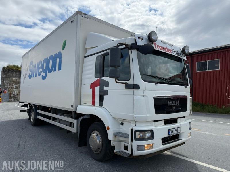2011 MAN TGM 15.290 4X2 skapbil - Full sideåpning - Zepro bakløft - Kamion sa zatvorenim sandukom: slika 3 2011 MAN TGM 15.290 4X2 skapbil - Full sideåpning - Zepro bakløft - Kamion sa zatvorenim sandukom: slika 3