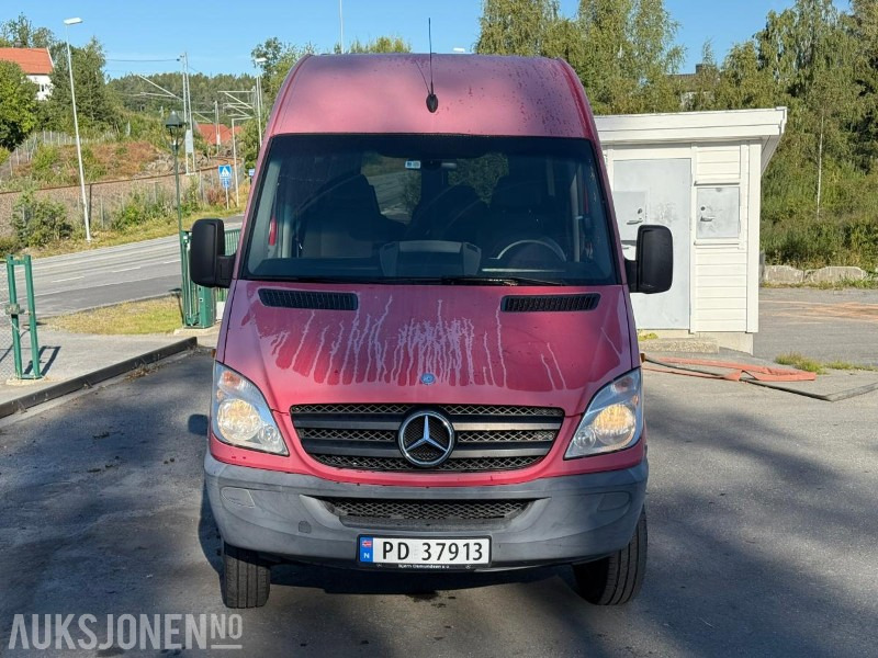 2011 Mercedes-Benz Sprinter-minibuss-16 seter-4x4 - Minibus, Putnički kombi: slika 2 2011 Mercedes-Benz Sprinter-minibuss-16 seter-4x4 - Minibus, Putnički kombi: slika 2