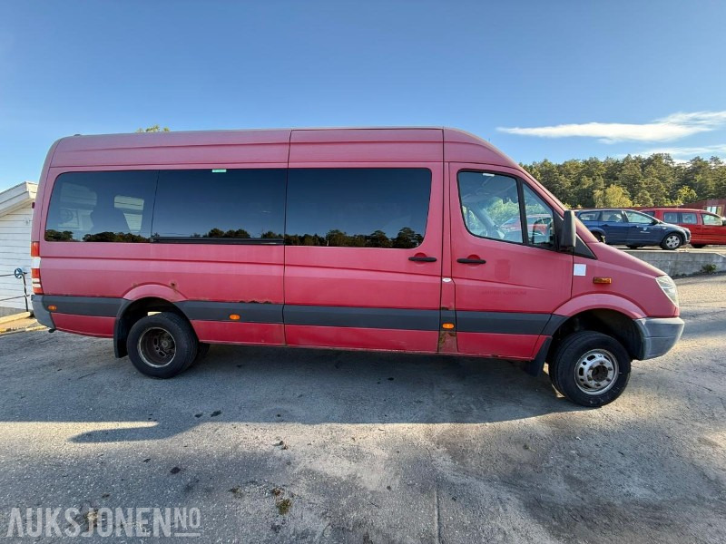 2011 Mercedes-Benz Sprinter-minibuss-16 seter-4x4 - Minibus, Putnički kombi: slika 4 2011 Mercedes-Benz Sprinter-minibuss-16 seter-4x4 - Minibus, Putnički kombi: slika 4