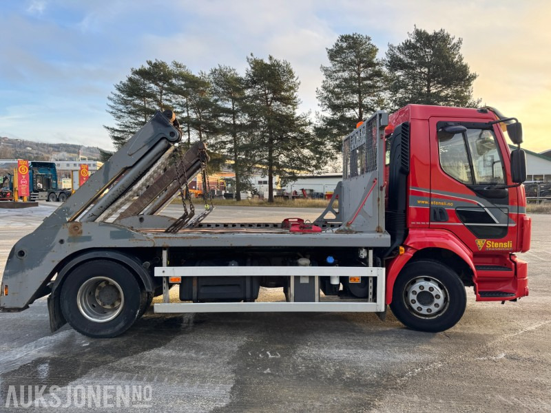 2011 Volvo FL-260 liftbil - Kamion za utovaranje kontejnera: slika 2 2011 Volvo FL-260 liftbil - Kamion za utovaranje kontejnera: slika 2