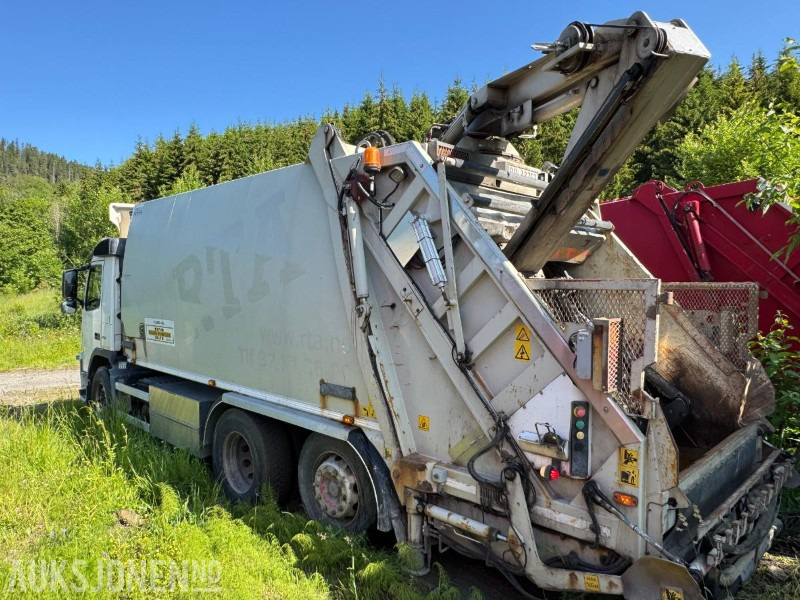 2011 Volvo FM6X2 komprimatorbil med kran / EU-godkjent - Kamion za smeće: slika 4 2011 Volvo FM6X2 komprimatorbil med kran / EU-godkjent - Kamion za smeće: slika 4
