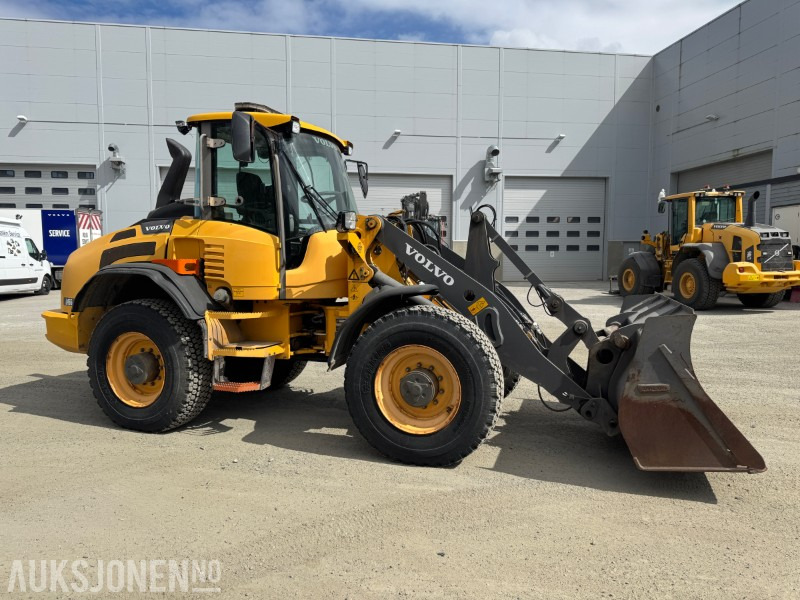 2012 Volvo L45G hjullaster med skuffe - Utovarivač točkaš: slika 4 2012 Volvo L45G hjullaster med skuffe - Utovarivač točkaš: slika 4