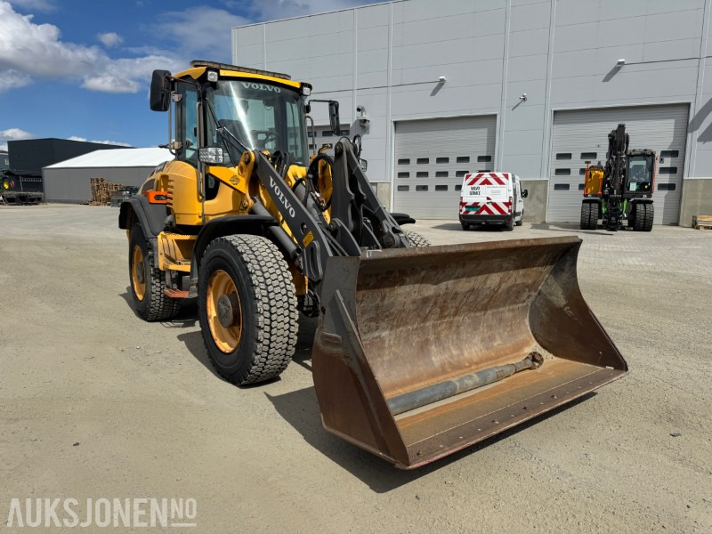 2012 Volvo L45G hjullaster med skuffe - Utovarivač točkaš: slika 3 2012 Volvo L45G hjullaster med skuffe - Utovarivač točkaš: slika 3