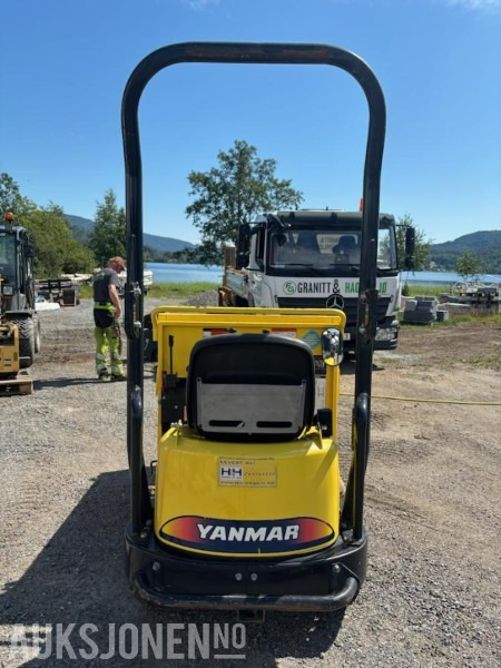 2012 Yanmar C12R Minidumper med treveis tipp / 266 timer - Kiper: slika 5 2012 Yanmar C12R Minidumper med treveis tipp / 266 timer - Kiper: slika 5